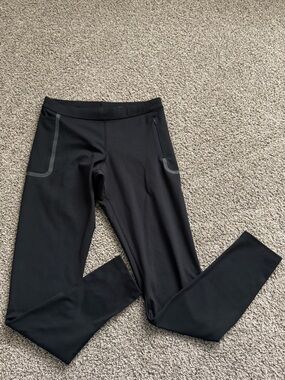 Brooks Black Women's Performance Leggings with Reflective Accents